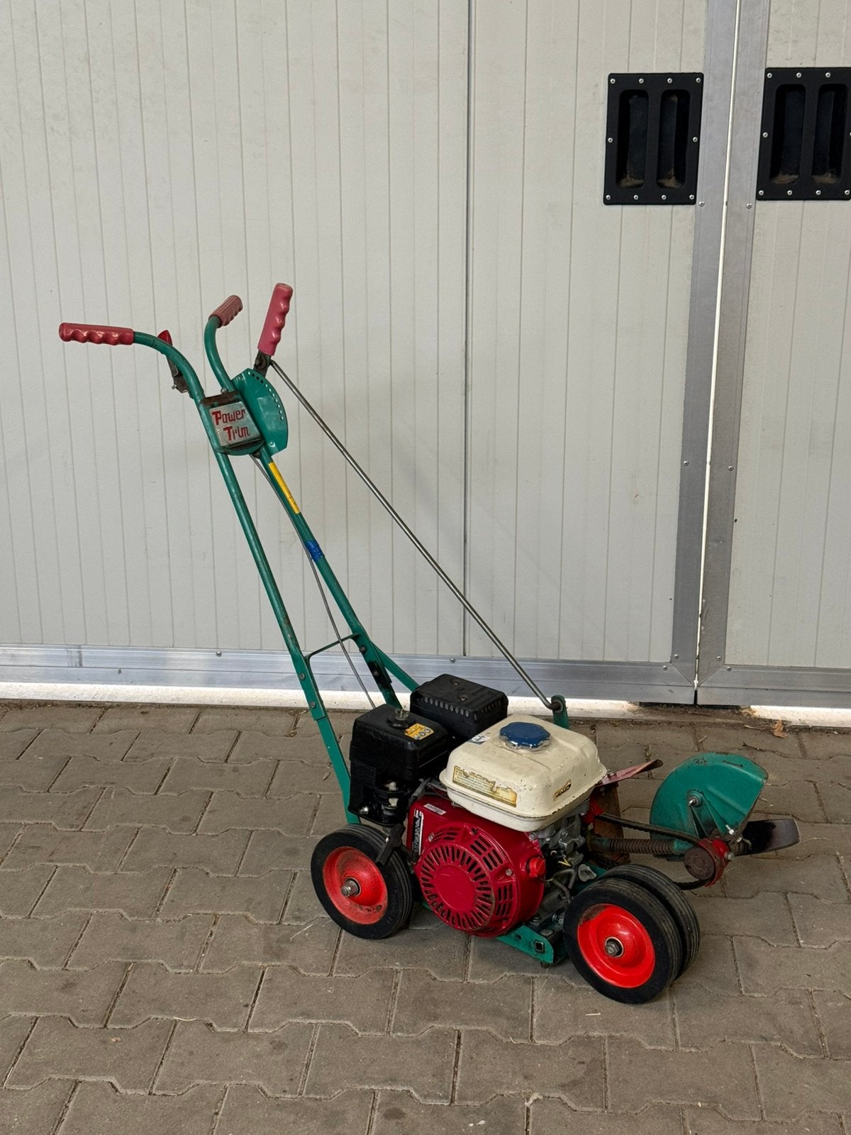 Honda Powertrim 300-h kantensnijder graskantensnijder, Ophalen, Zo goed als nieuw, Benzine