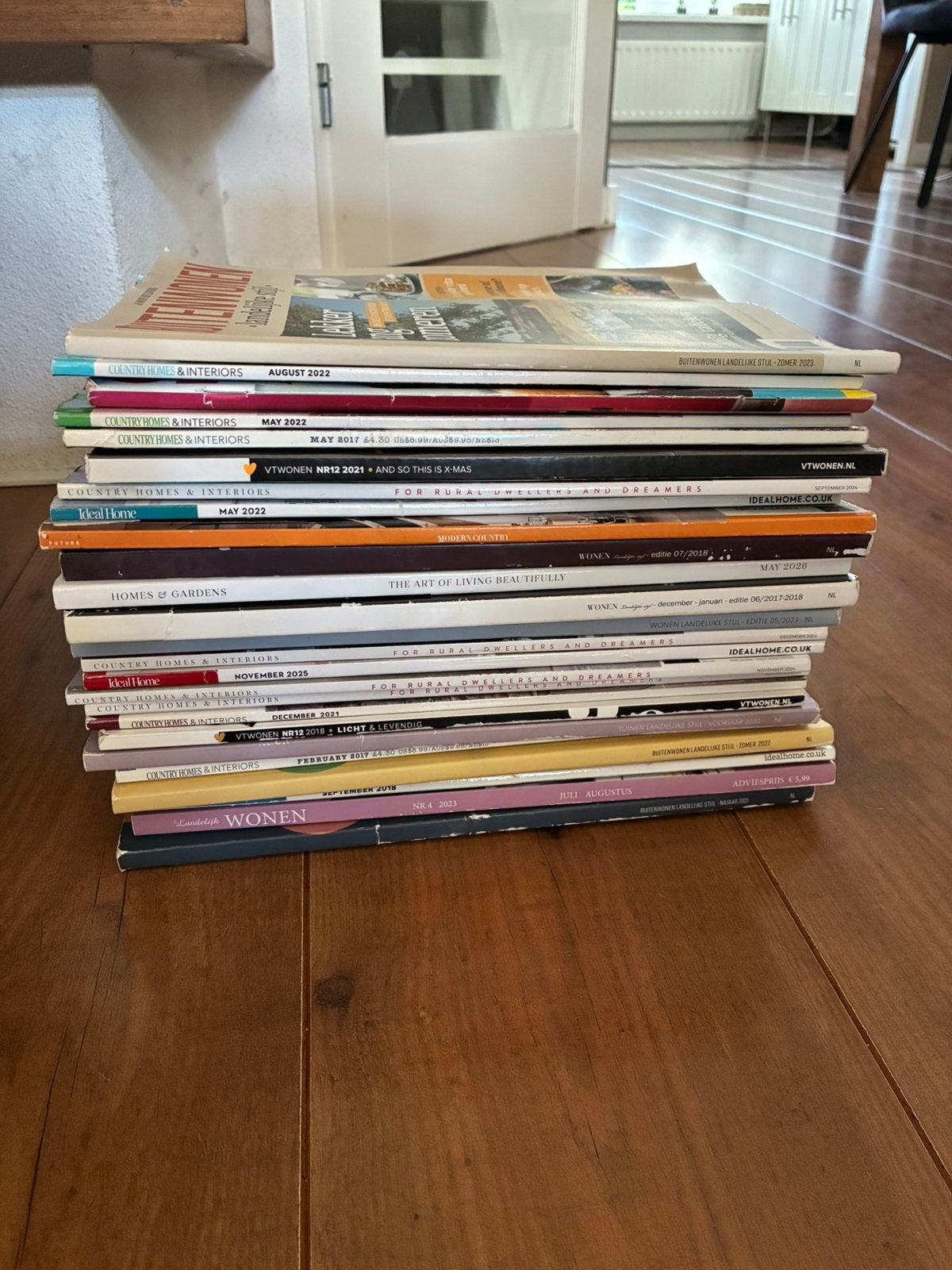 25 woonmagazines gratis af te halen, Boeken, Ophalen, Gelezen