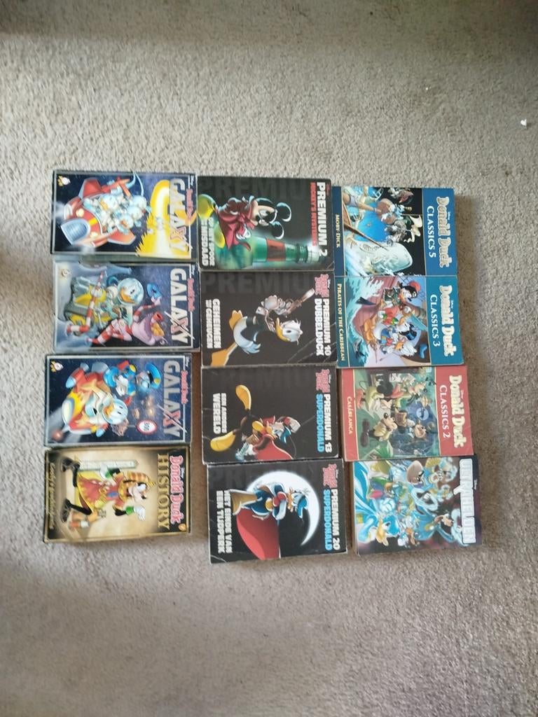 Donald Duck pockets Premium Galaxy History Classis Ultraheld, Boeken, Stripboeken, Meerdere stripboeken, Ophalen of Verzenden