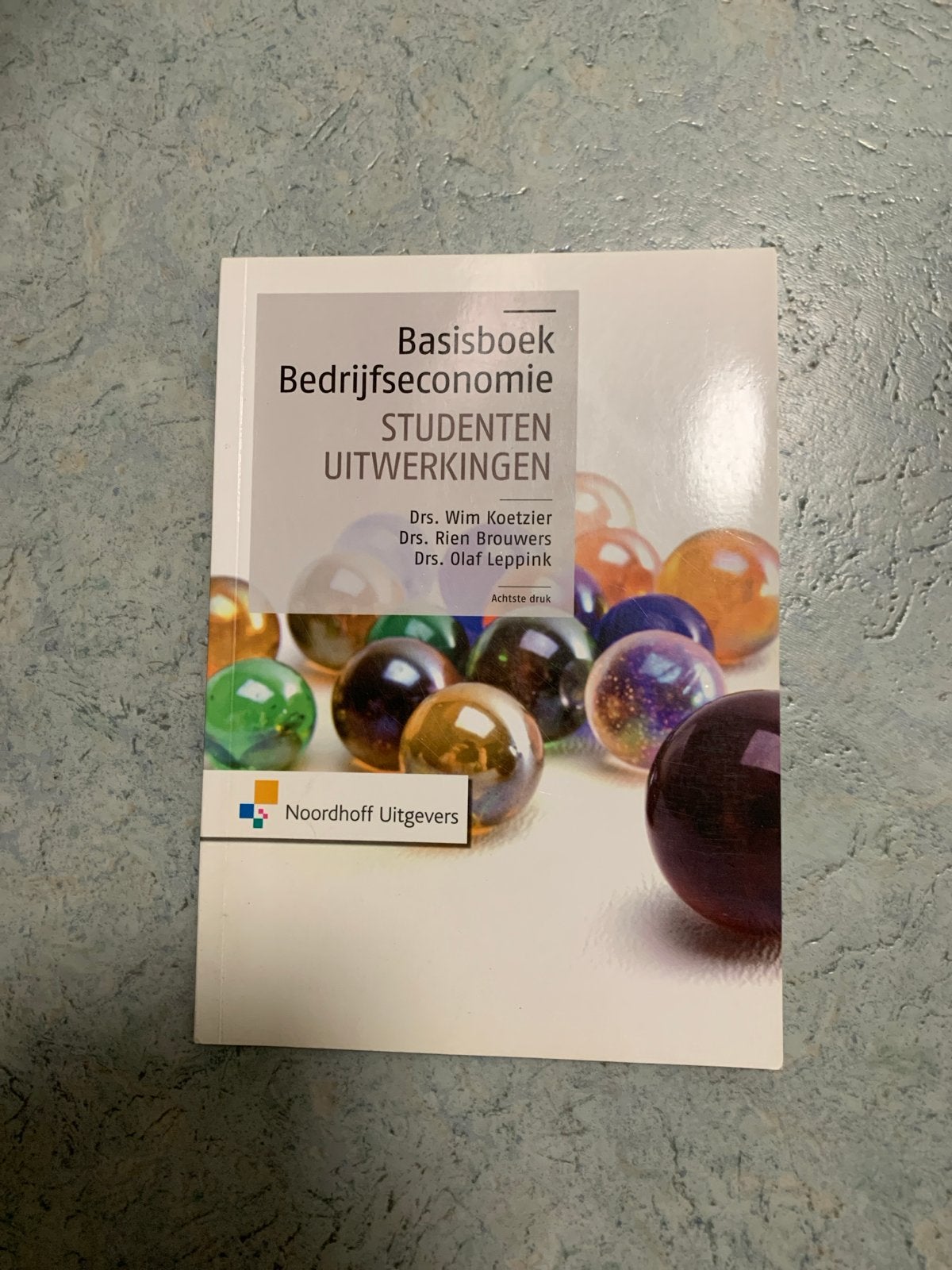 Basisboek Bedrijfseconomie Studenten Uitwerkingen, Ophalen of Verzenden, Gamma, Zo goed als nieuw, HBO