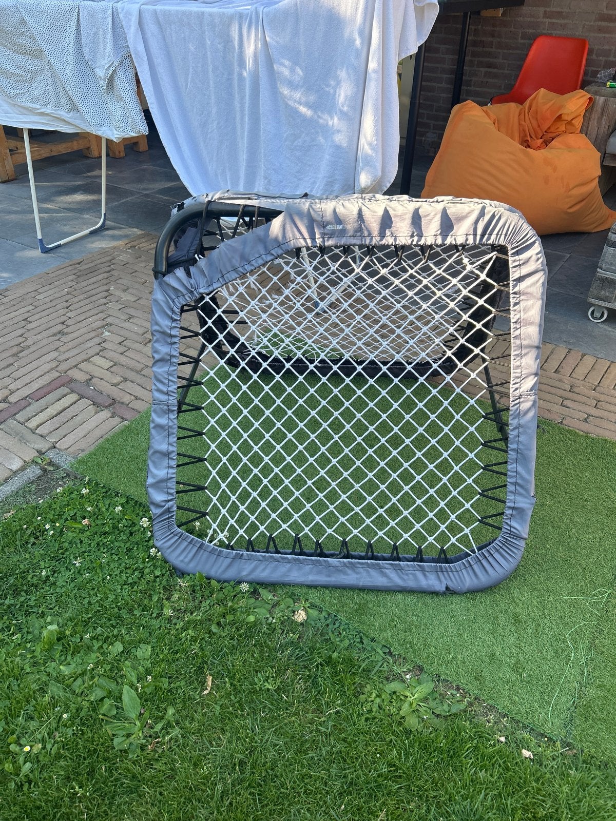 Voetbal rebounder / terugkaatsnet, Sport en Fitness, Voetbal, Maat S, Ophalen of Verzenden, Gebruikt, Overige typen