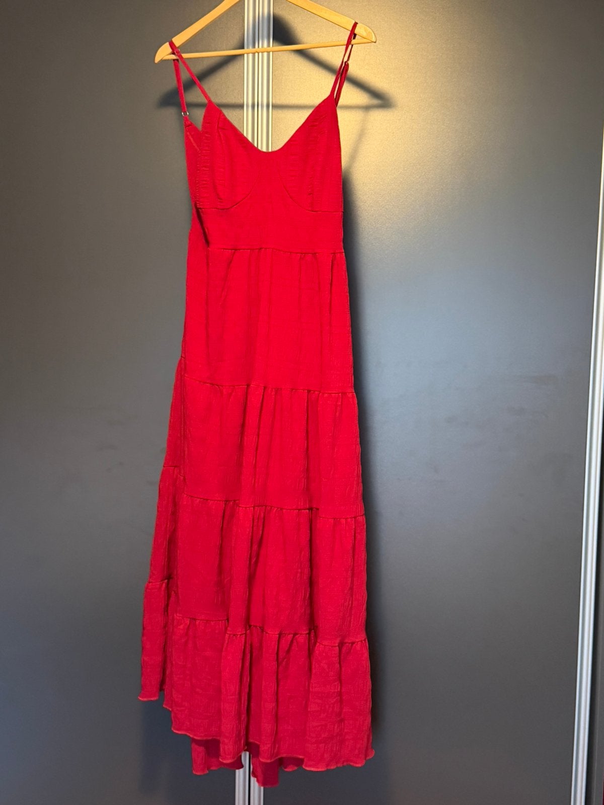 Maxi dress bordeaux rood met open rug maat XL, Kleding | Dames, Jurken, Ophalen of Verzenden, Nieuw, Rood, Onder de knie