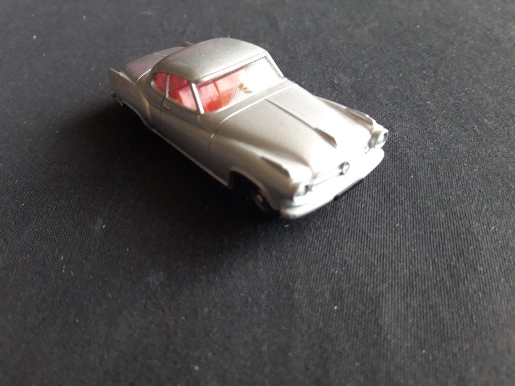 Borgward Isabella Coupé – Dinky Atlas, Hobby en Vrije tijd, Ophalen of Verzenden, Zo goed als nieuw, Auto, Dinky Toys