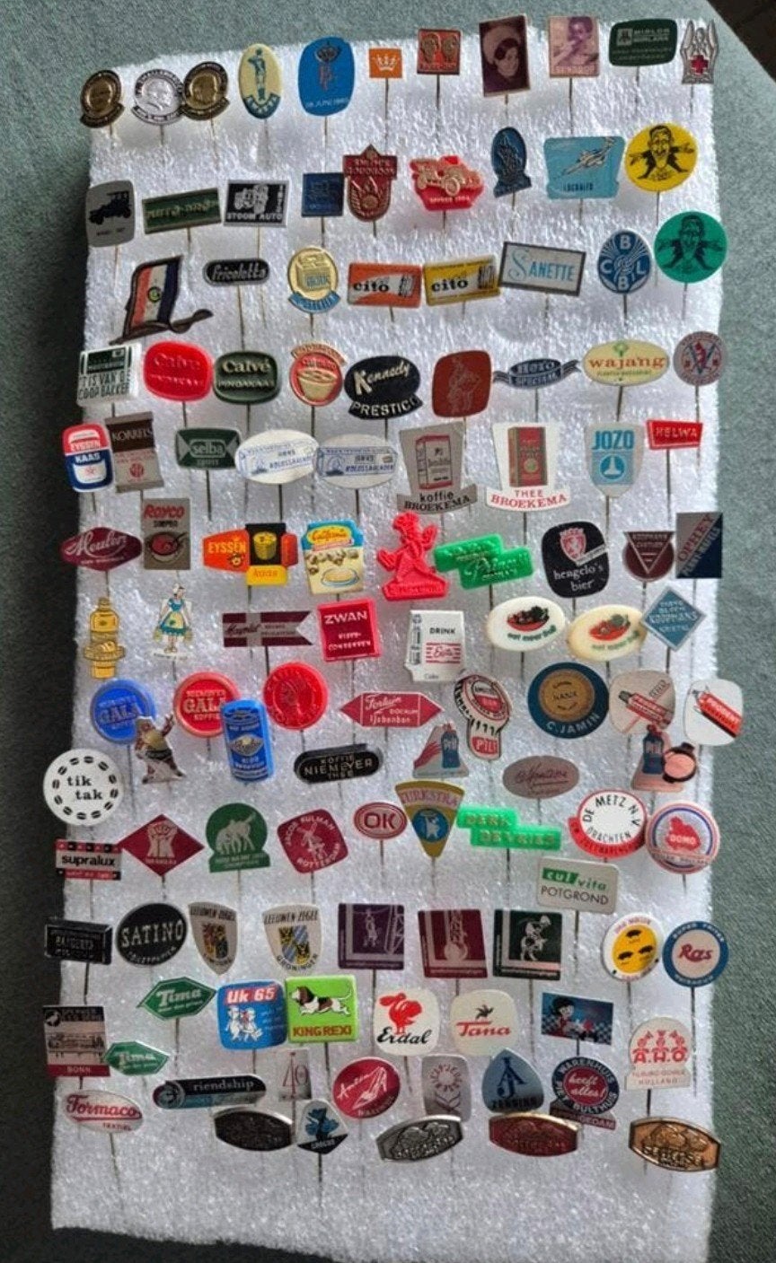 Grote collectie vintage speldjes / pins, Verzamelen, Speldjes, Pins en Buttons, Ophalen of Verzenden, Gebruikt, Overige onderwerpen