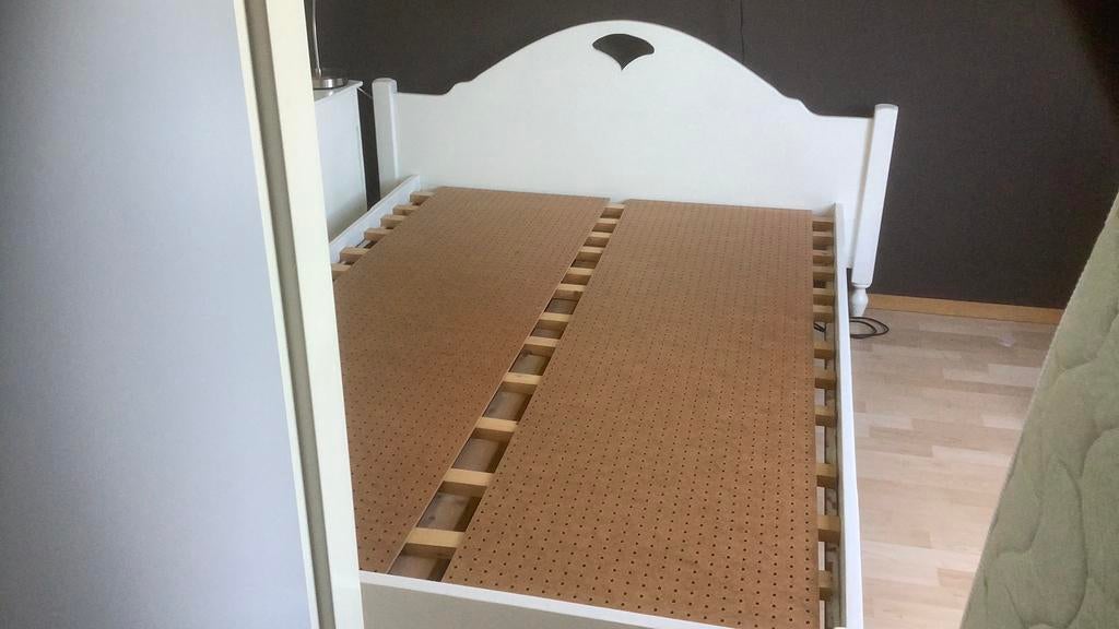 Leuk logeerbed crème, 90 cm, Eenpersoons, Wit, Ophalen of Verzenden