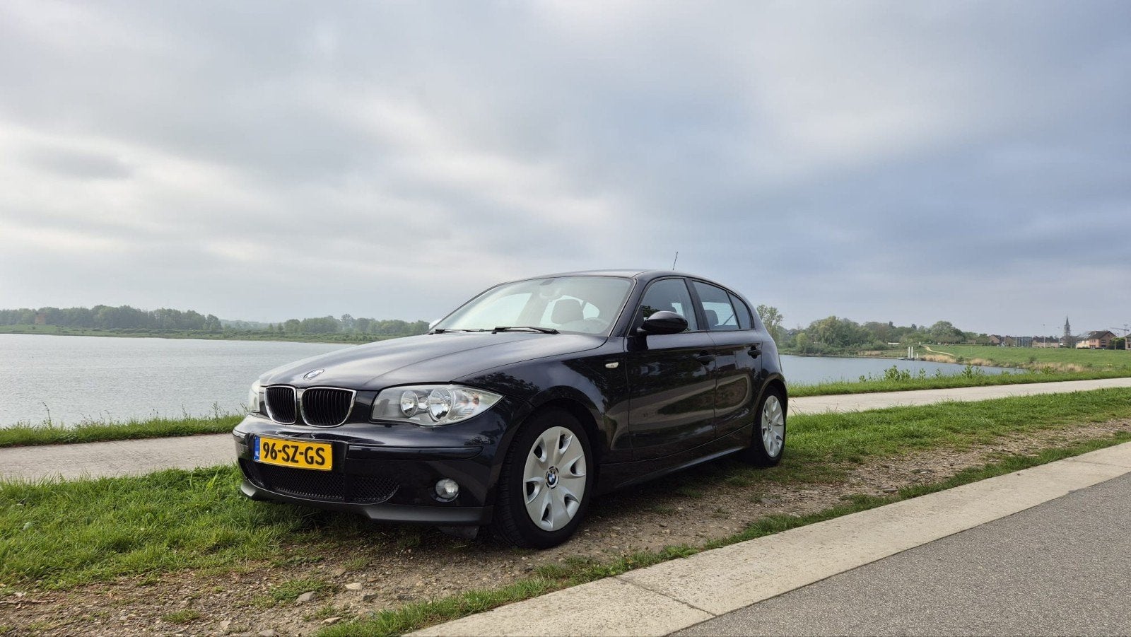 BMW 1-Serie 2.0 118I AUT 2006 Blauw, Auto's, Achterwielaandrijving, 1995 cc, 4 cilinders, 129 pk