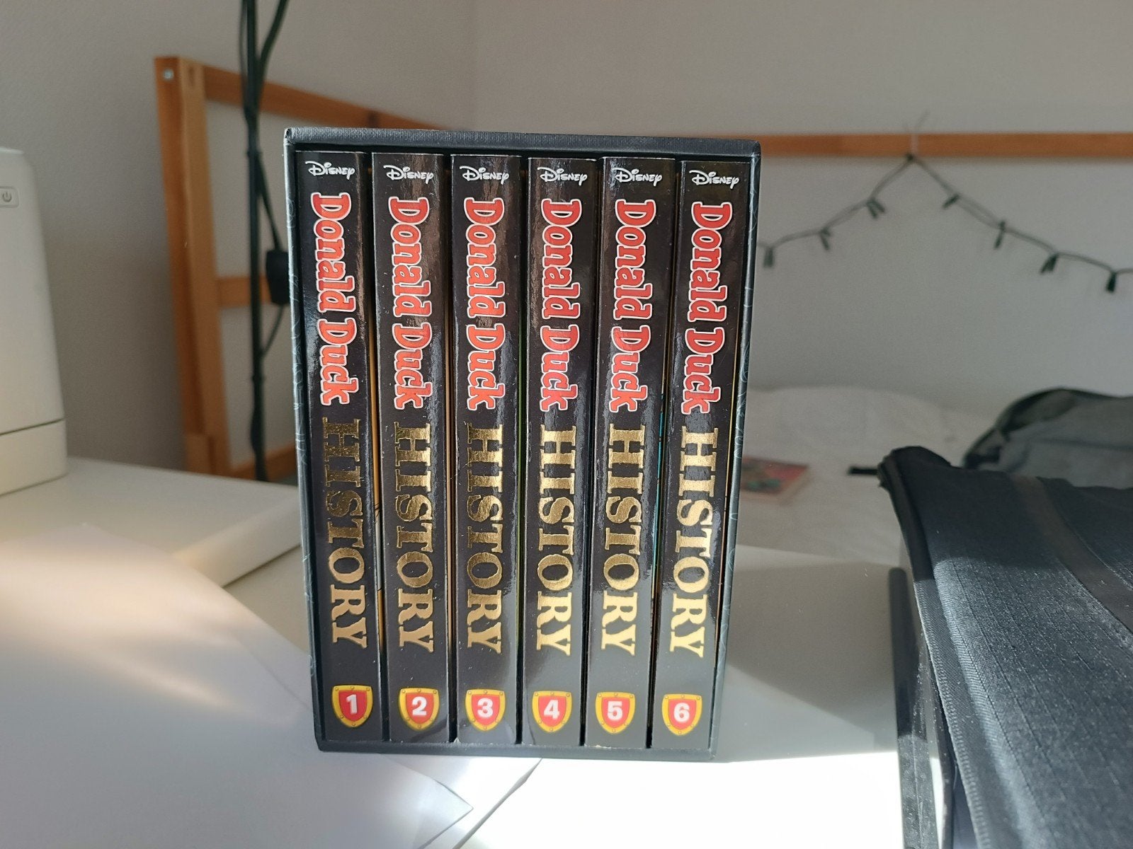 Donald Duck HISTORY pockets verzamelbox +7 en 8 los, Boeken, Complete serie of reeks, Ophalen, Zo goed als nieuw, Europa