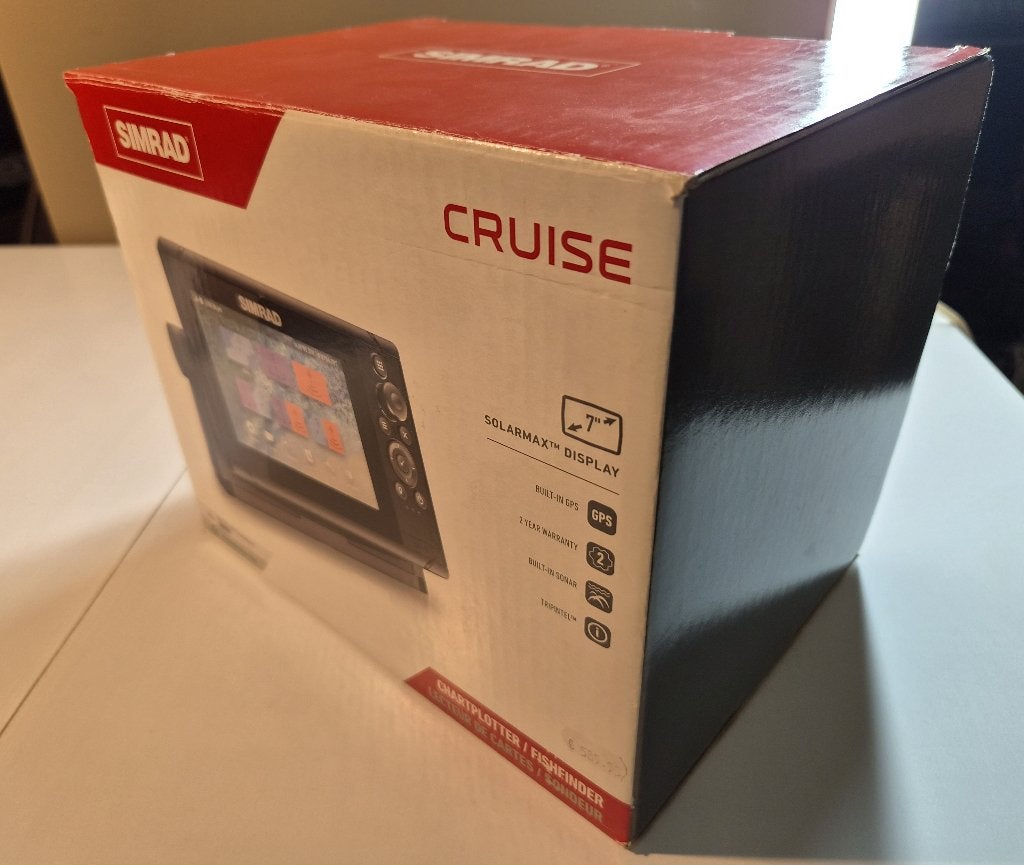SIMRAD Kaartplotter Fishfinder 7"  met NAVIONICS PLATINUM+, Watersport en Boten, Navigatiemiddelen en Scheepselektronica, Ophalen of Verzenden