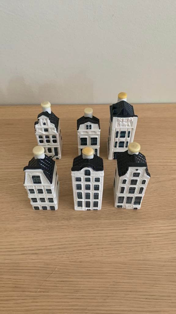 KLM huisjes 61-67-68-75, Ophalen of Verzenden, Nieuw, 61 t/m 80, Gevuld