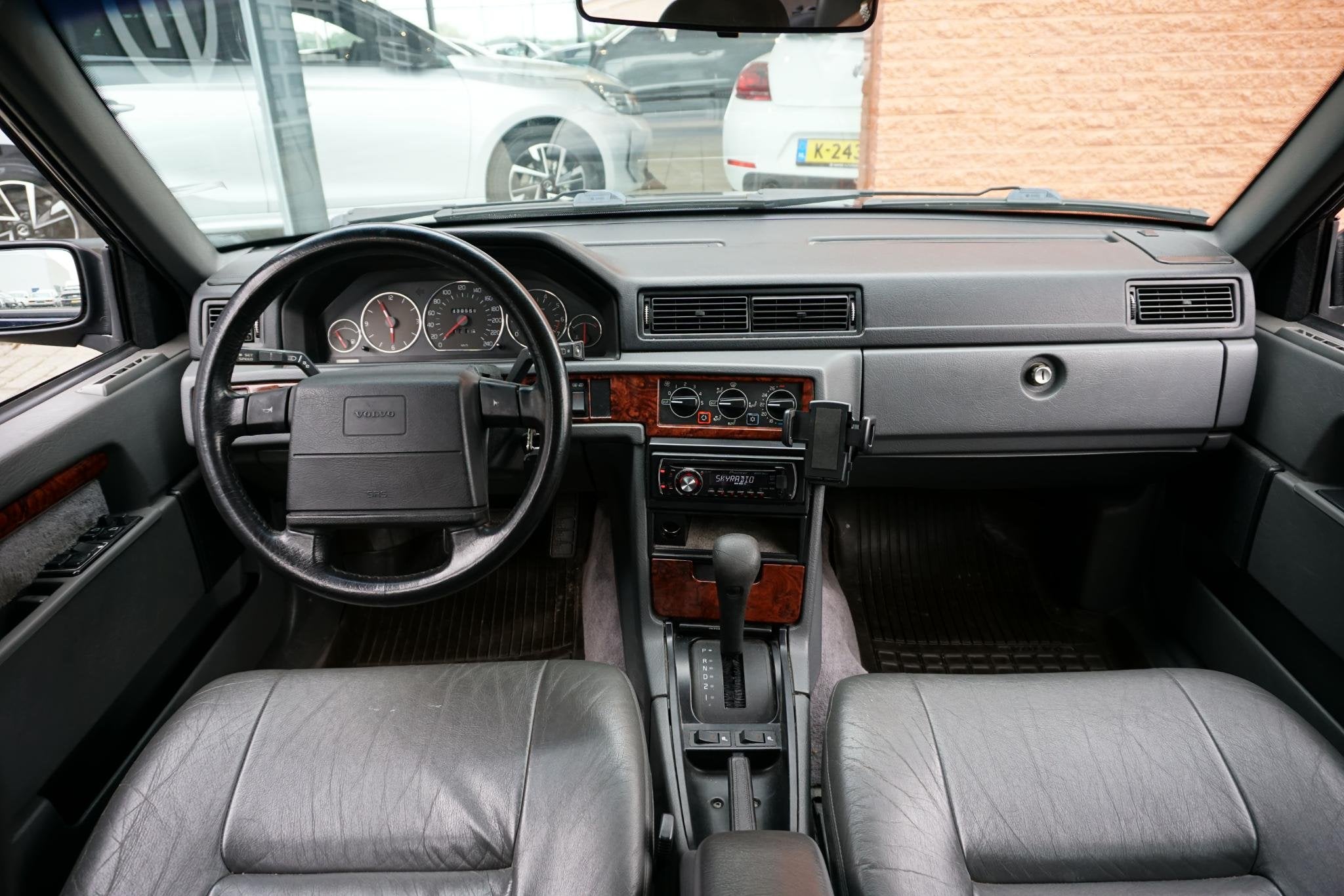 Volvo 940 2.3 Malmö *NIEUWSTAAT*, Auto's, Volvo, Automaat, Stoelverwarming, Gebruikt, 4 cilinders