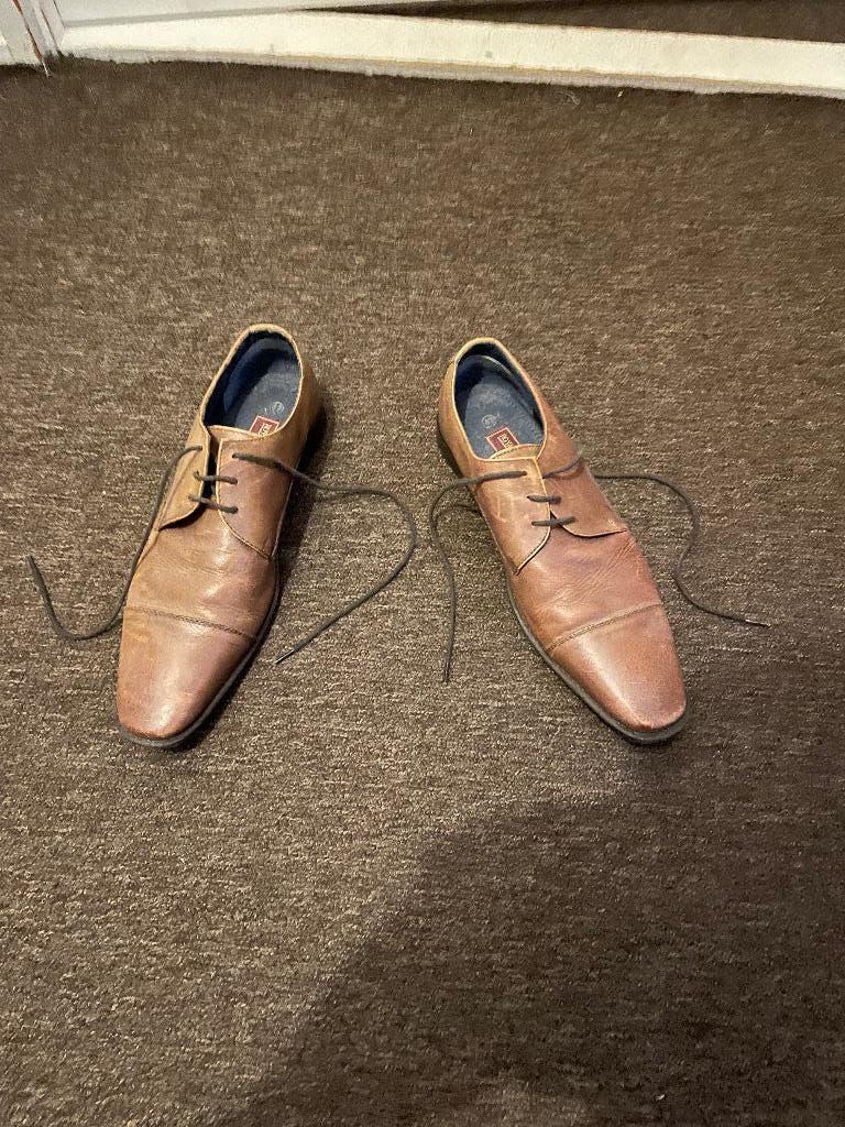 Heren schoenen maat 42, Bruin, Ophalen of Verzenden, Zo goed als nieuw, Veterschoenen