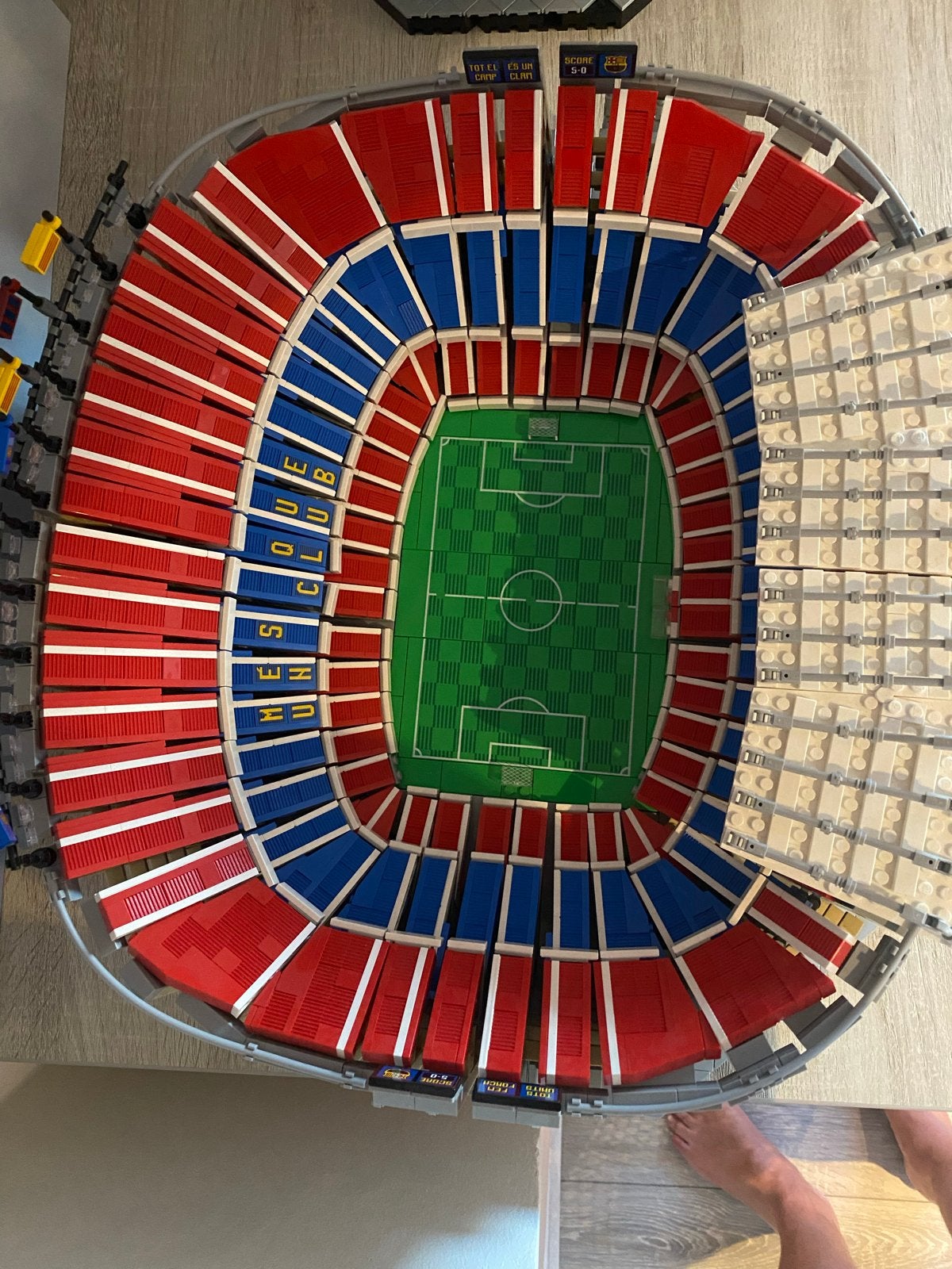 Lego Camp Nou - FC Barcelona (10284), Ophalen of Verzenden, Zo goed als nieuw, Overige merken