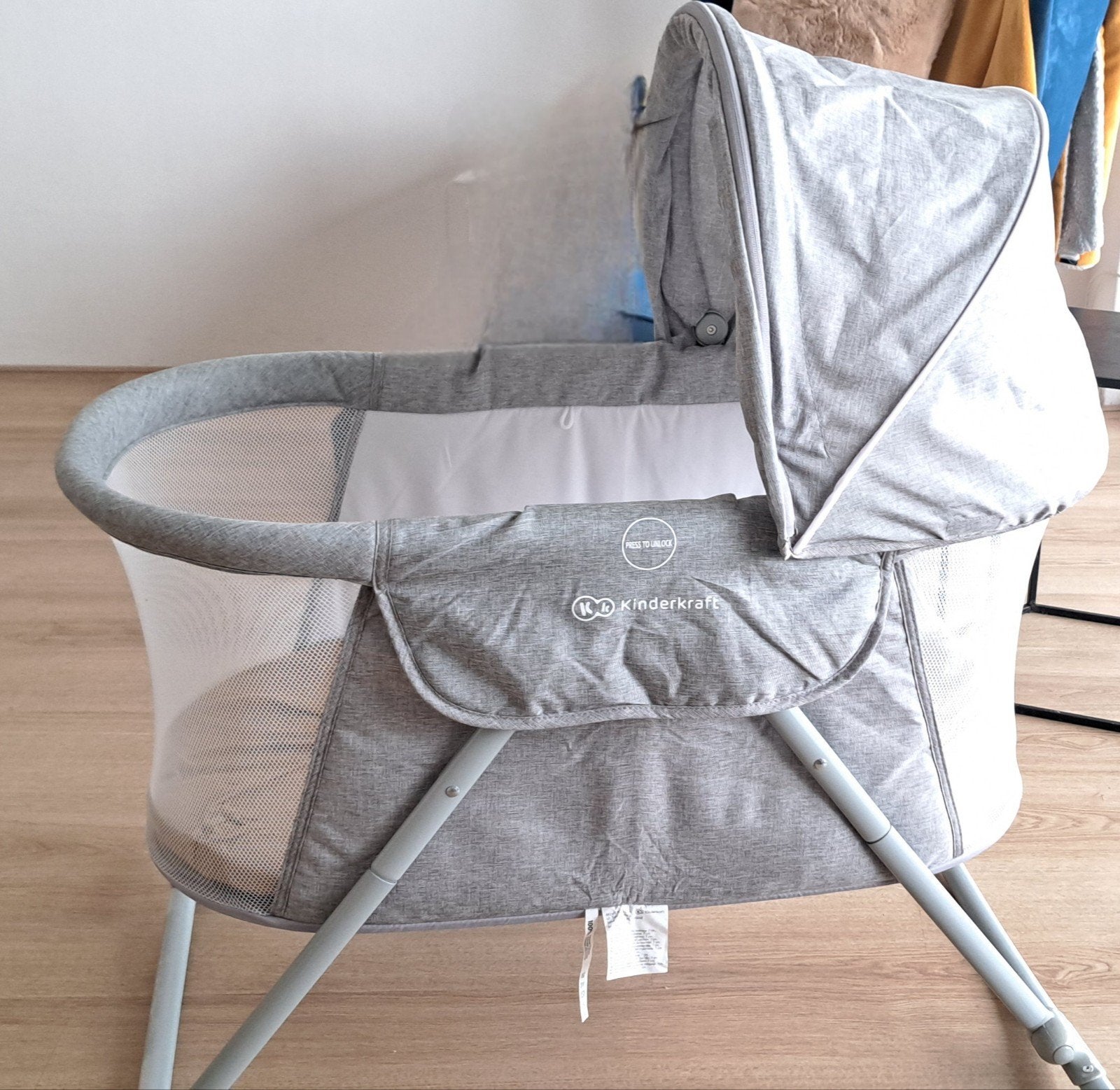 Kinderkraft Lovi 3-in-1 Wieg - Grijs/GRATIS AEROSLEEP MATRAS, Kinderen en Baby's, Ophalen, Zo goed als nieuw, Wieg