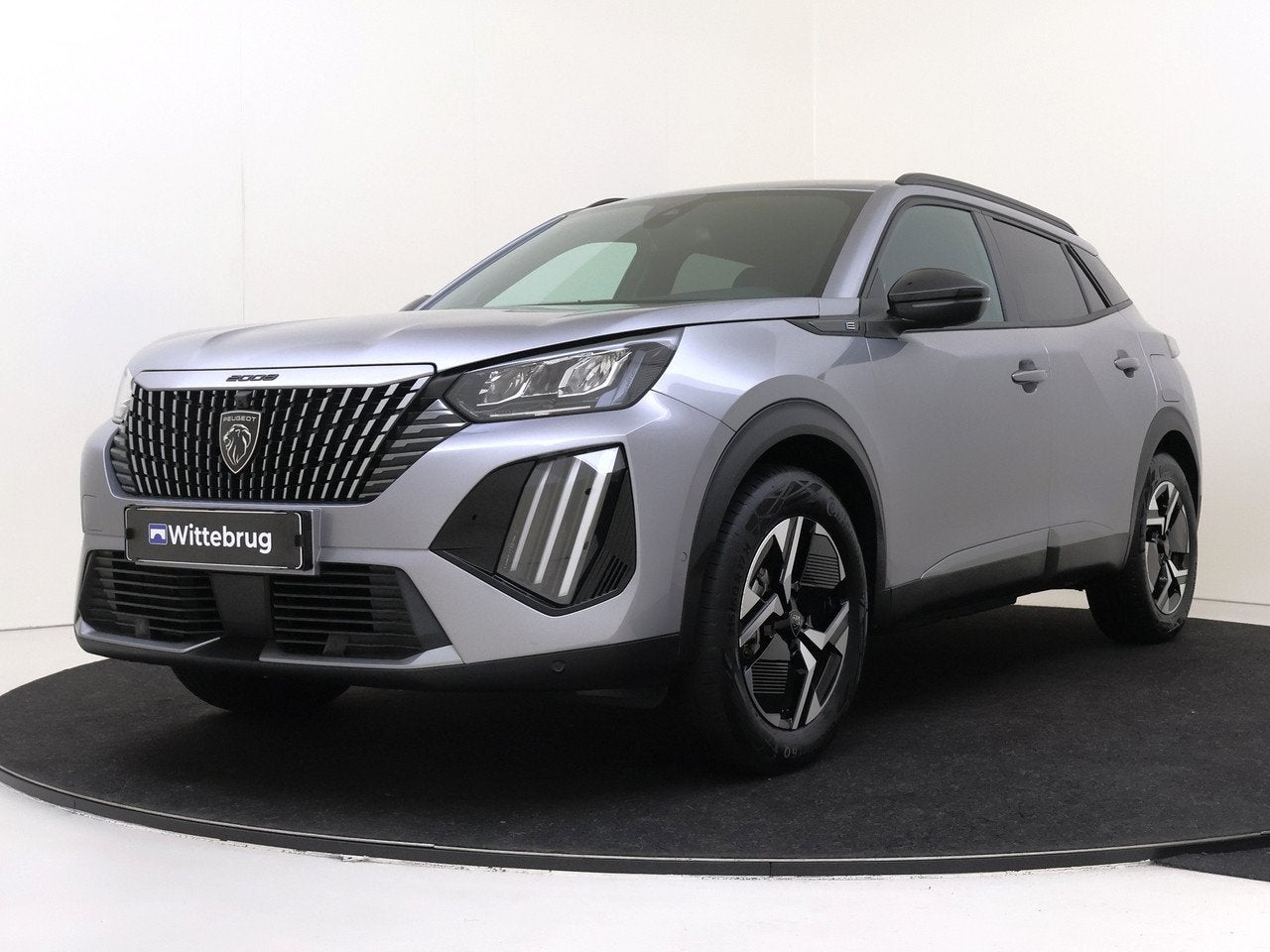 Peugeot e-2008 EV Allure Avantage 54 kWh YP (bj 2025), Auto's, Gebruikt, 156 pk, SUV of Terreinwagen, Te koop