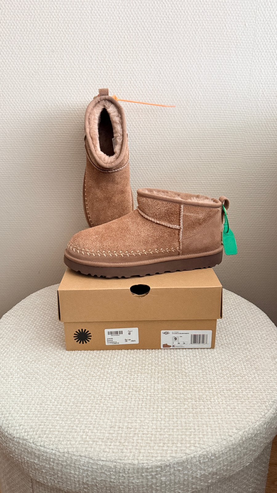 UGG | Classic Ultra Mini Biarritz Rocky Oak Beige | Maat 40, Ophalen of Verzenden, Nieuw, Bruin