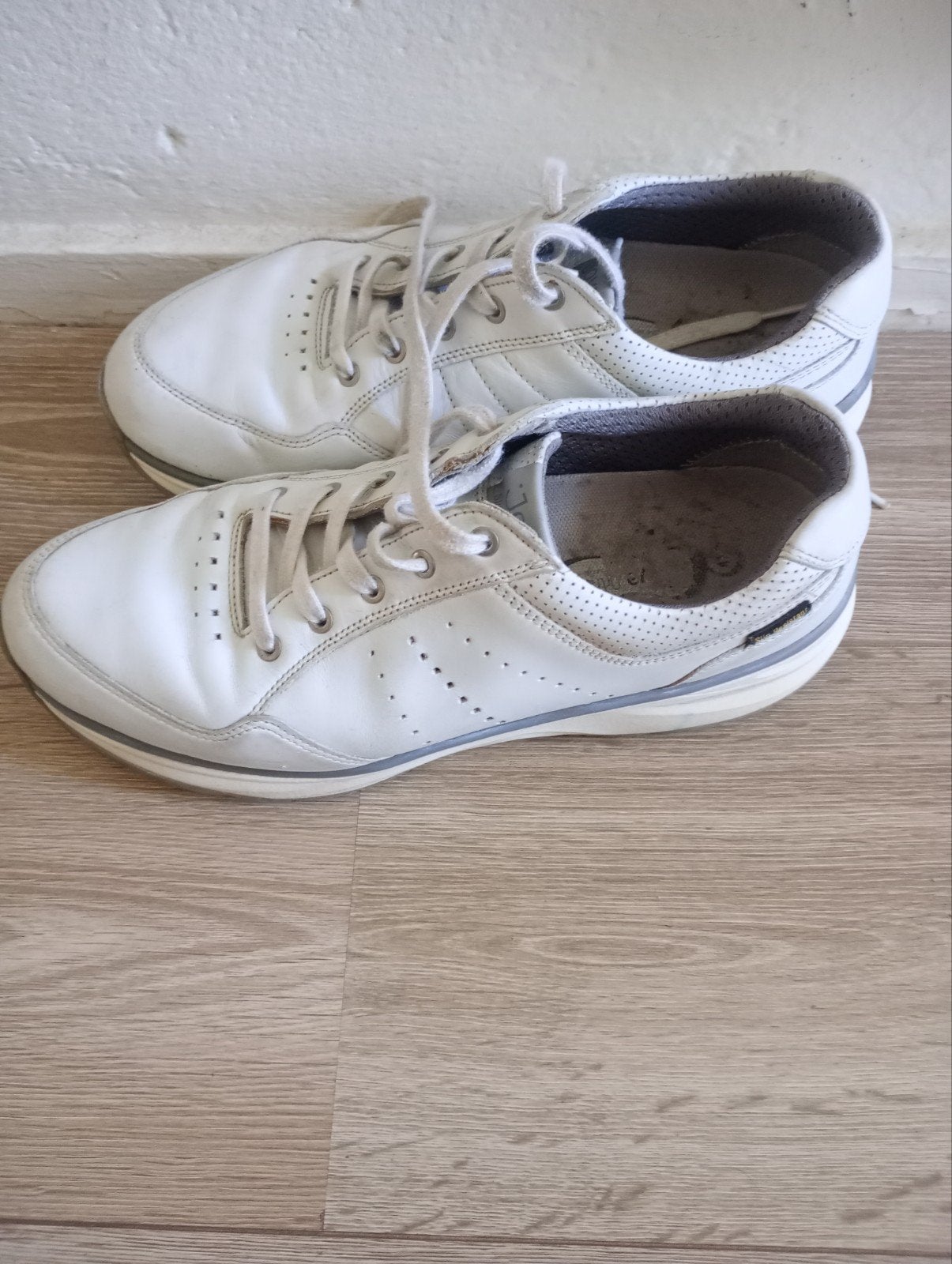 Joya maat 41, Kleding | Dames, Ophalen of Verzenden, Zo goed als nieuw, Zwart, Sneakers of Gympen