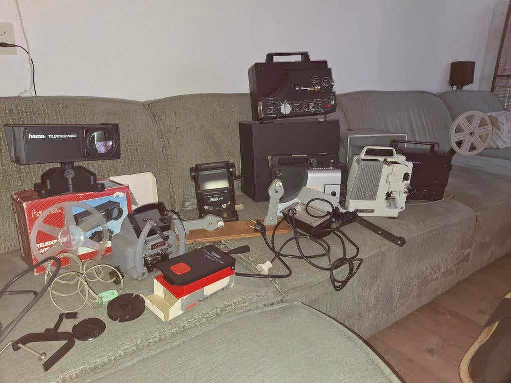 Oude filmprojectoren en toebehoren, Verzamelen, Ophalen