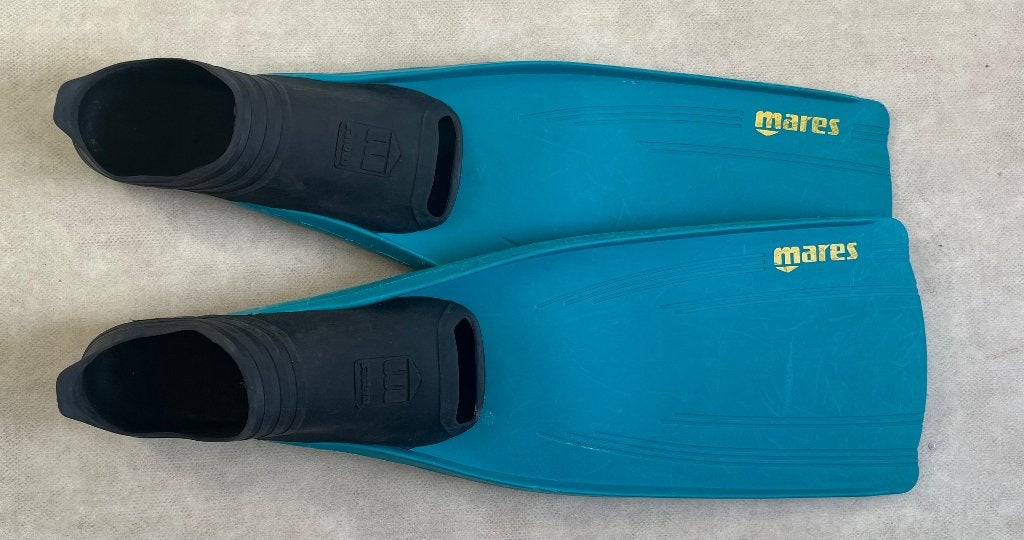 Mares zwemvliezen maat 37-38, Ophalen of Verzenden, Zo goed als nieuw, Snorkelvinnen