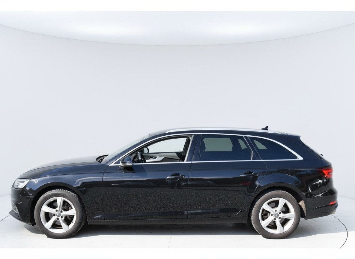 Audi A4 Avant 35 TFSI 2.0 150PK S-TRONIC SPORT EDITION NAVI/, Auto's, 12 maanden, Gebruikt, 4 cilinders, A4