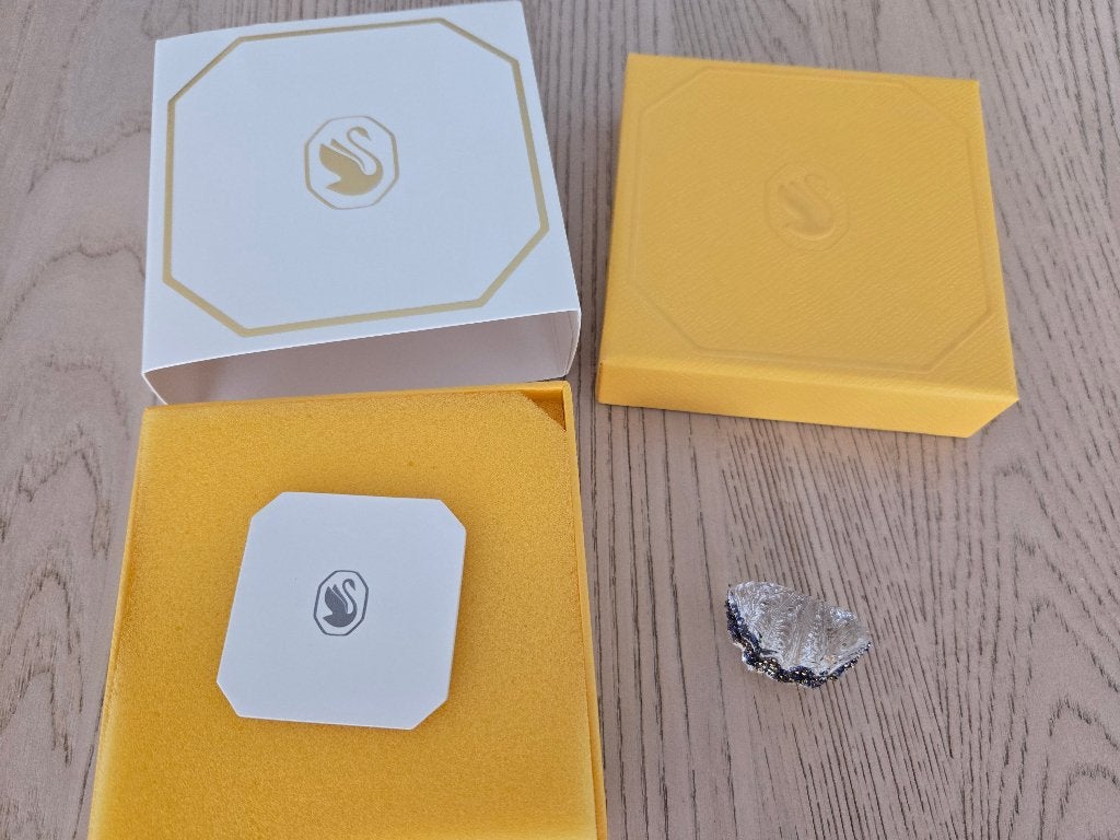SCS Swarovski Oyster Shell Oester Schelp Loyalty gift 2025, Ophalen of Verzenden, Nieuw, Figuurtje