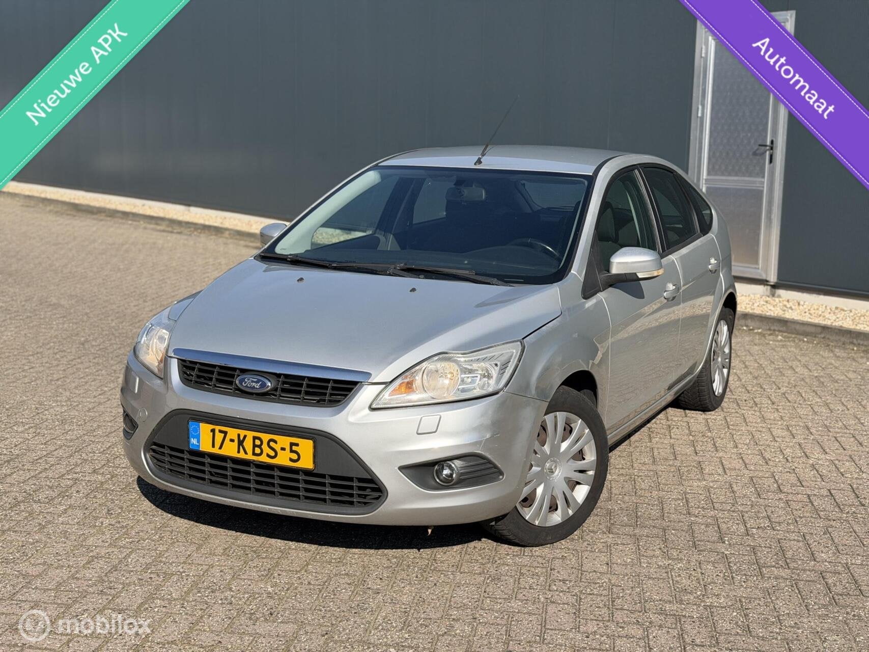 Ford Focus 1.6 Ghia AUTOMAAT/NWEAPK/AIRCI, 1596 cc, 101 pk, Gebruikt, 4 cilinders
