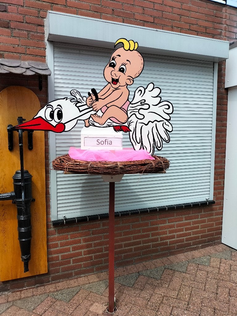 Geboortebord ooievaar met teugels op nest met baby., Ophalen, Nieuw, Geboortebord