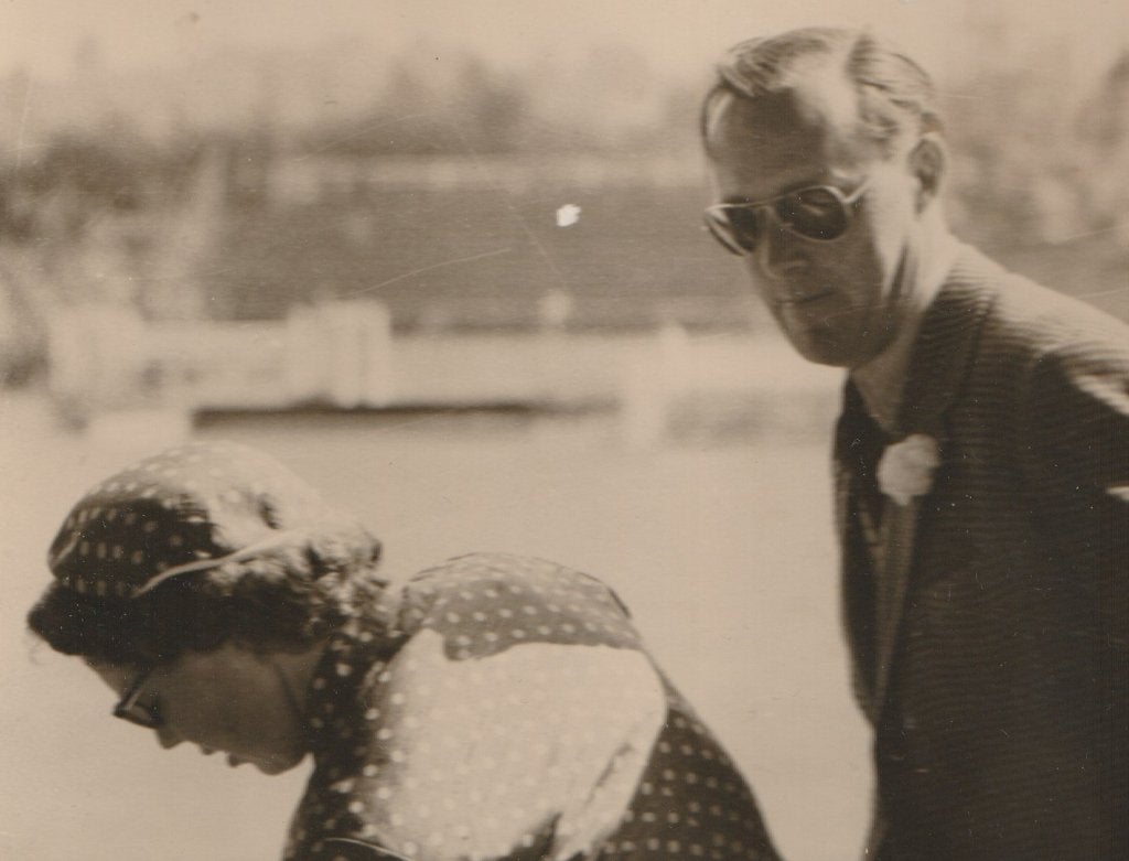 Originele persfoto Bernhard en Beatrix - 1956, Ophalen of Verzenden, Zo goed als nieuw, Nederland, Kaart, Foto of Prent