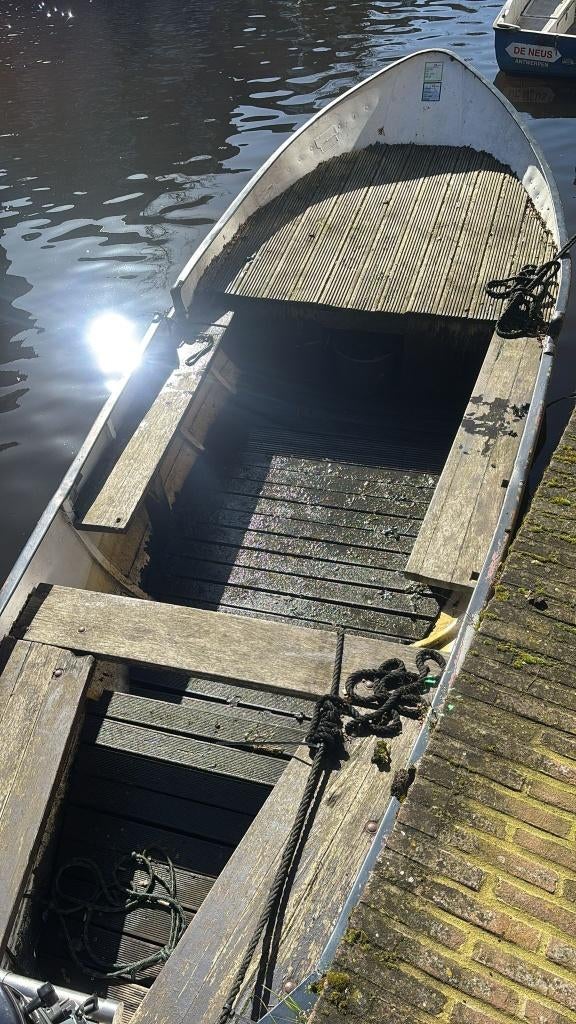 Sloep metaal 5.5 meter Tohatsu buitenboord, Watersport en Boten, Ophalen, Gebruikt, SUP-accessoire