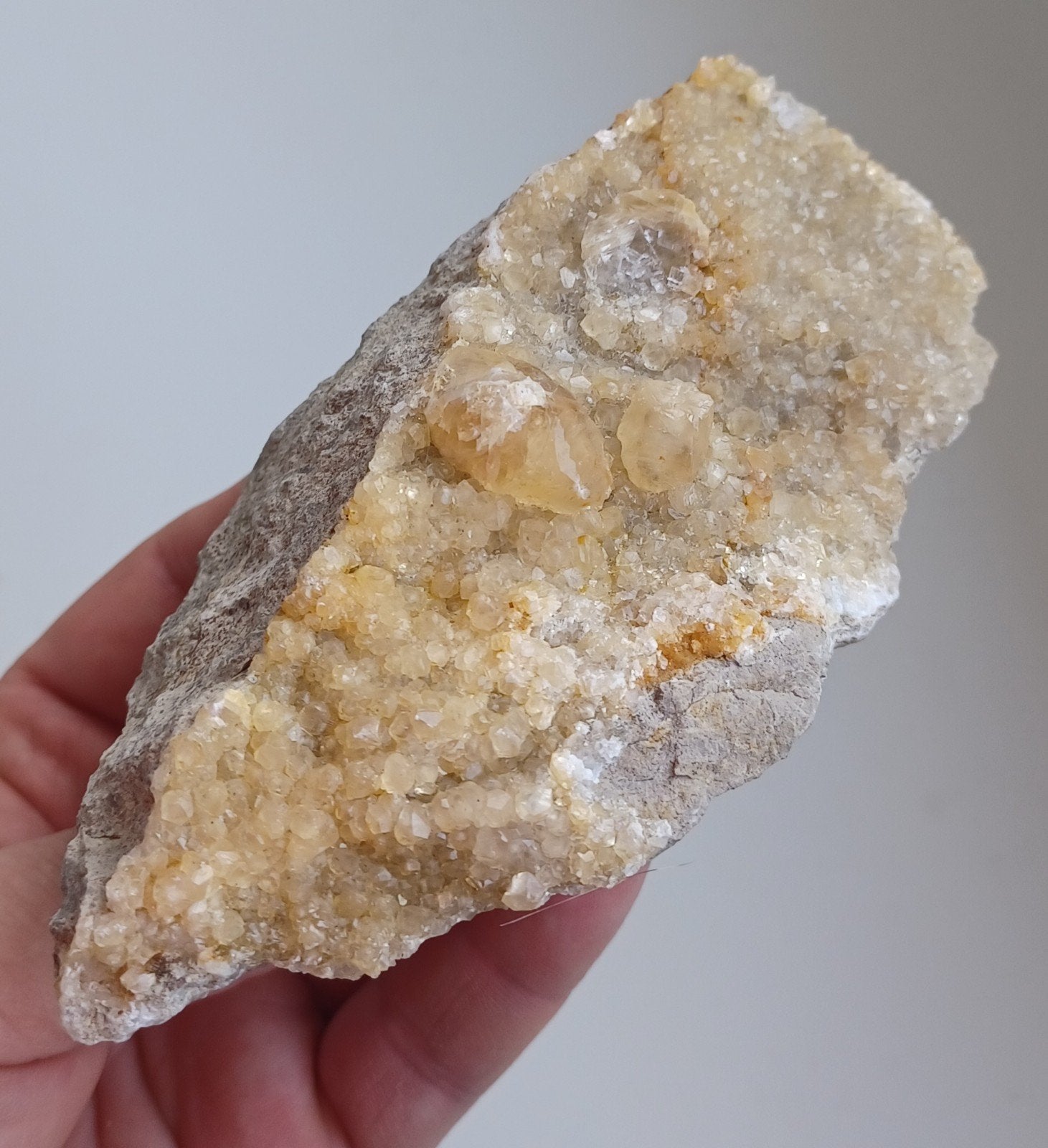 Calciet - Belgie (1), Verzamelen, Ophalen of Verzenden, Mineraal