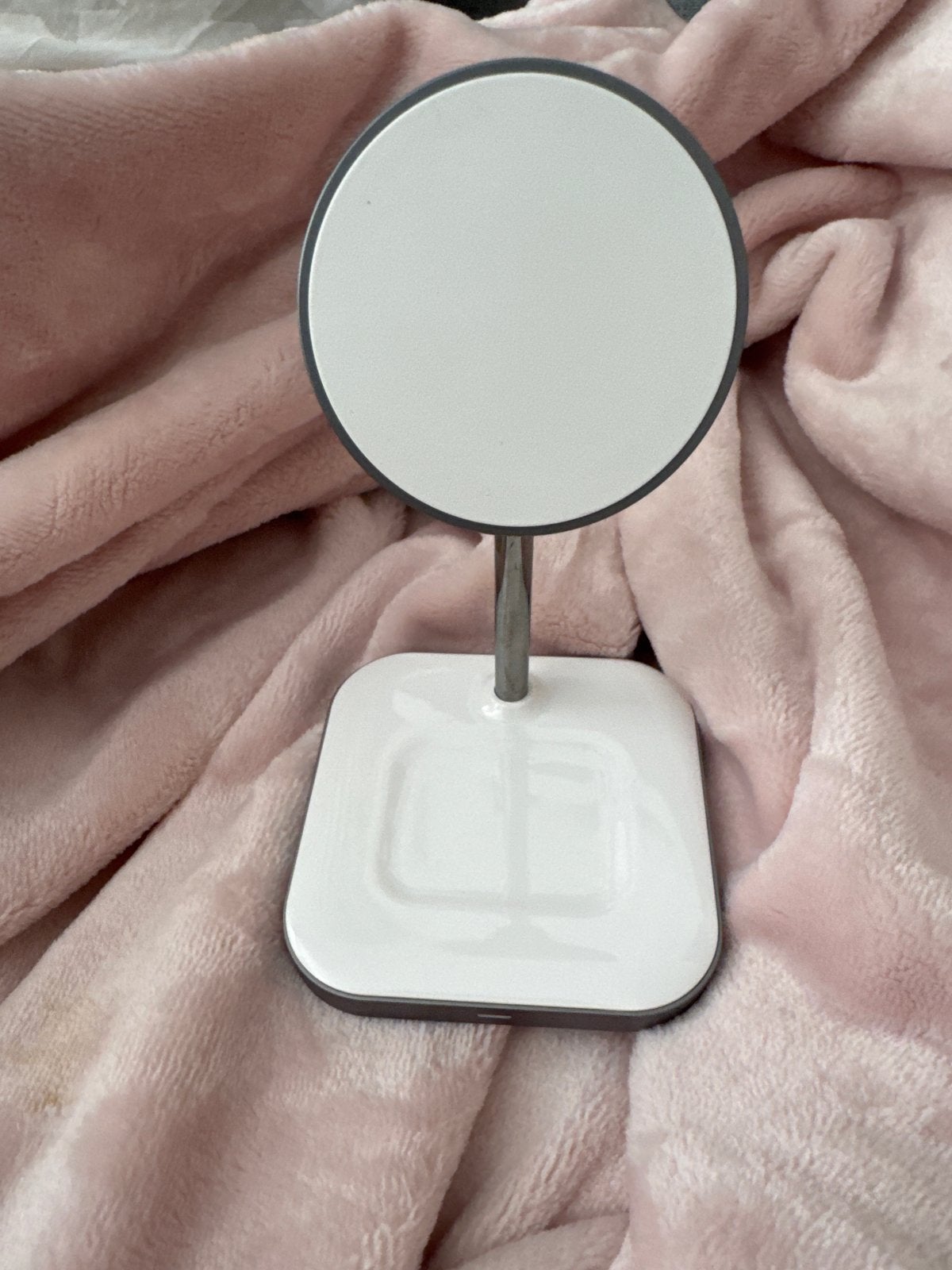 Satechi 2-in-1 Magnetische Draadloze Oplader voor iPhone/Air, Draadloze oplader, Ophalen of Verzenden, Apple, Overige merken