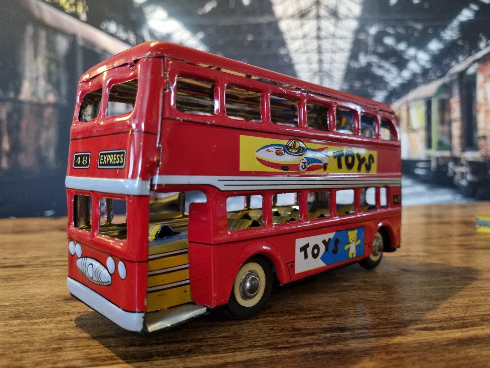 Vintage blikken speelgoedbus - Made in China, Ophalen of Verzenden, Gebruikt, Overige