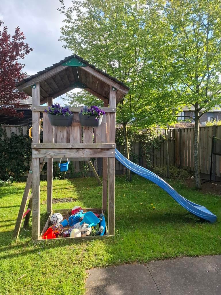 Jungle gym speelhuisje met schommels, ringen en glijbaan, Ophalen