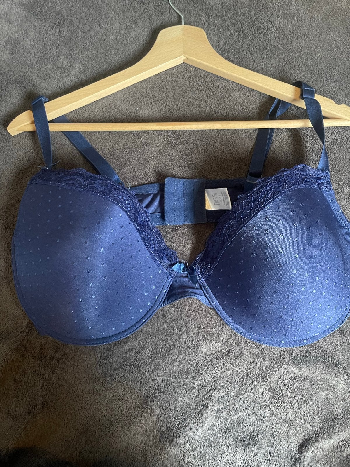 Donkerblauwe BH met stippen en kant - Maat 95E, Ophalen, Blauw, BH