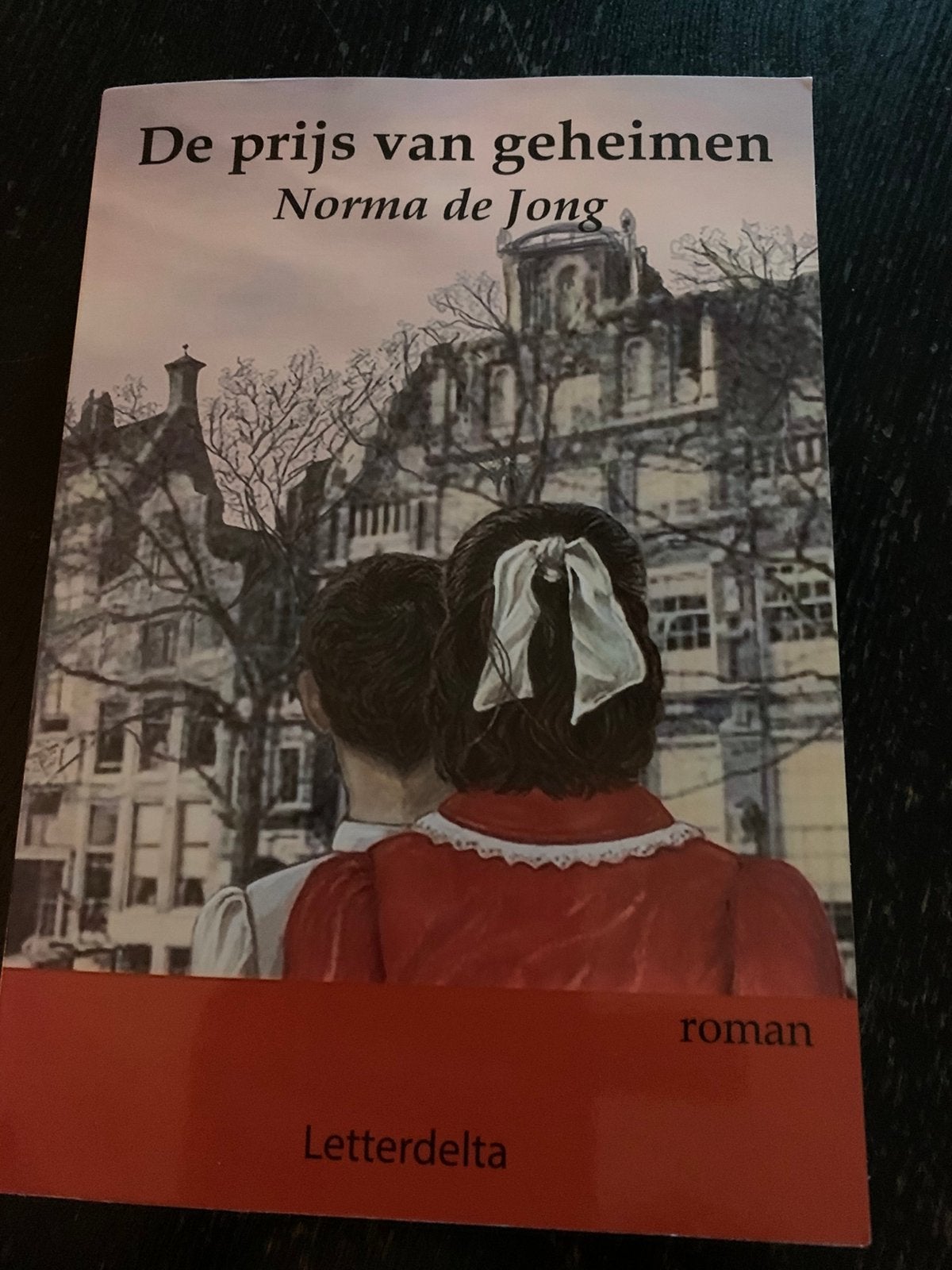 Norma de Jong - De prijs van geheimen, Ophalen of Verzenden, Zo goed als nieuw, Norma de Jong