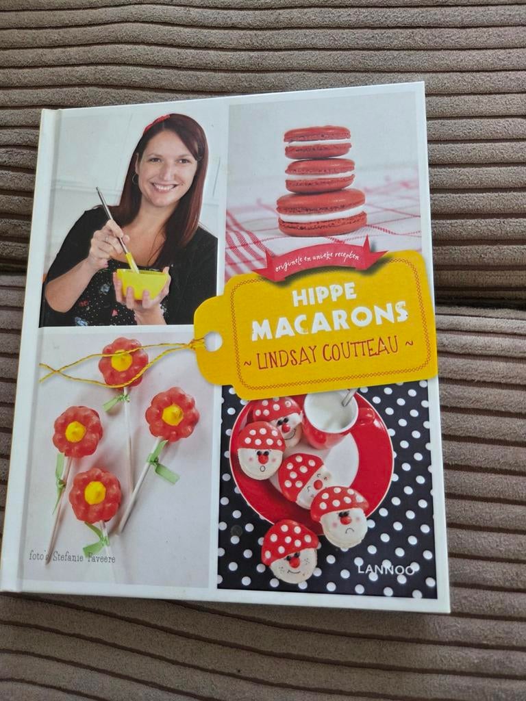 Hippe Macarons - Lindsay Coutteau (kookboek), Lindsay Coutteau, Ophalen of Verzenden, Zo goed als nieuw, Europa