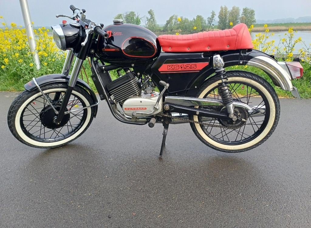 Zundapp KS 125 waterkoeling type  517 met motor kenteken, Overige modellen, Zo goed als nieuw, 5 versnellingen, 125 cc