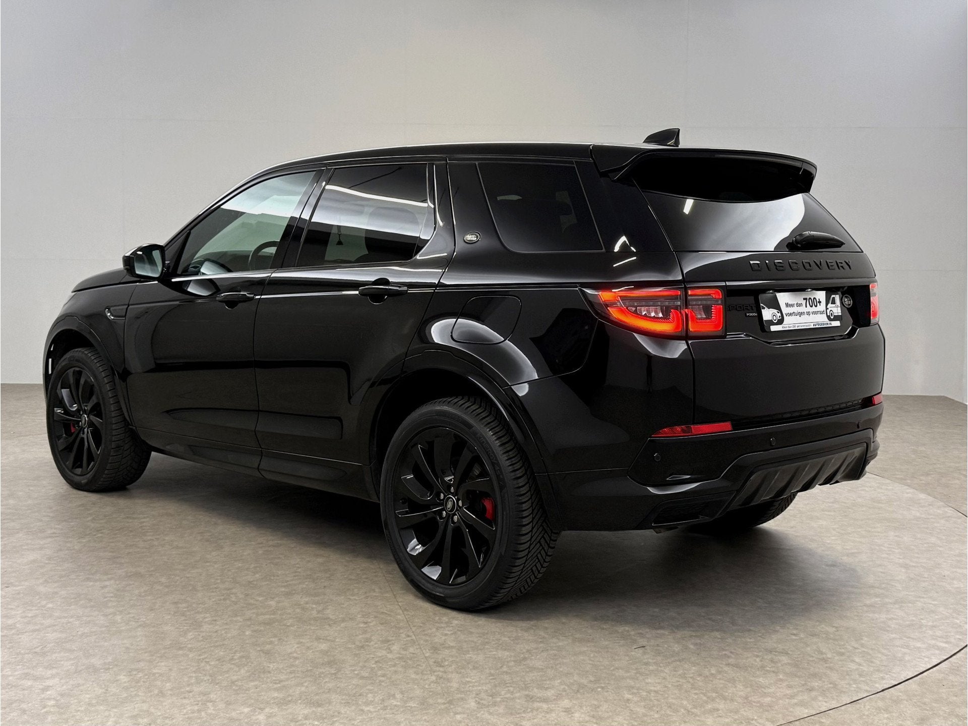 Land Rover Discovery Sport 1.5 P300e 4X4 R-Dynamic S Black E, Auto's, Automaat, 309 pk, 1497 cc, Gebruikt