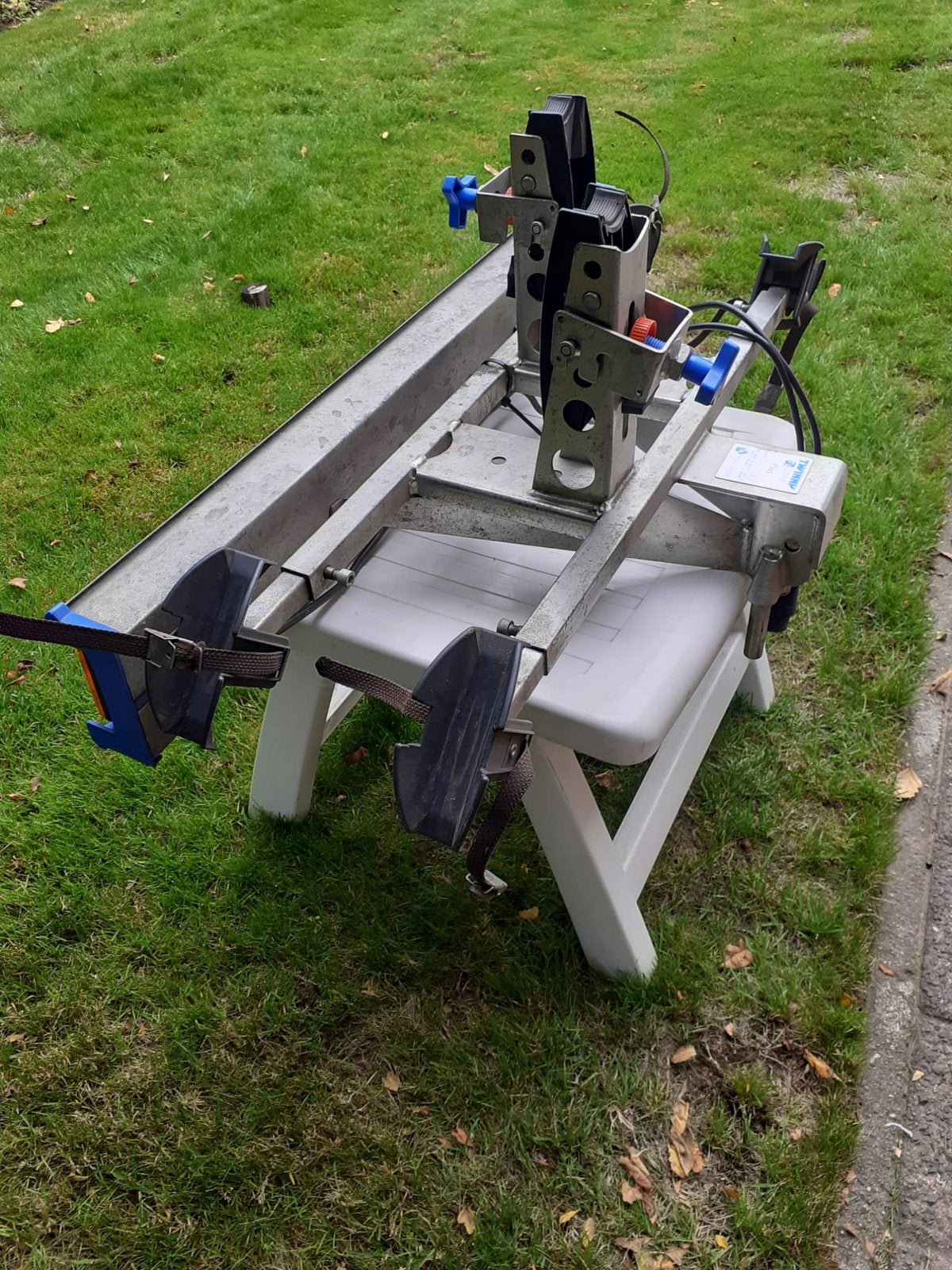 Twinni load fietsdrager, Ophalen, 2 fietsen, Zo goed als nieuw, Trekhaakdrager