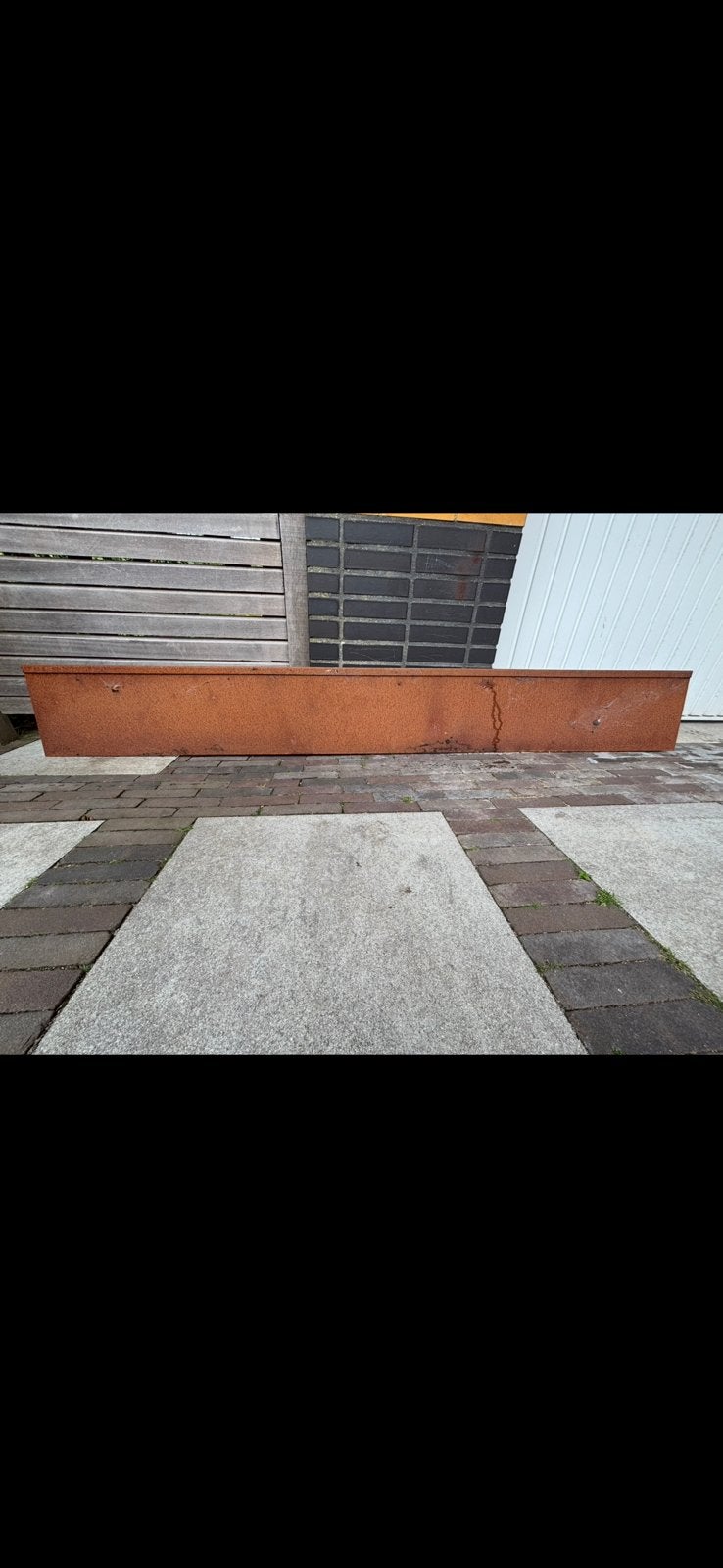 2 stuks cortenstaal 2300x290x3 mm met geplette bovenrand., Tuin en Terras, Bielzen en Borders, Ophalen, Overige materialen, Zo goed als nieuw