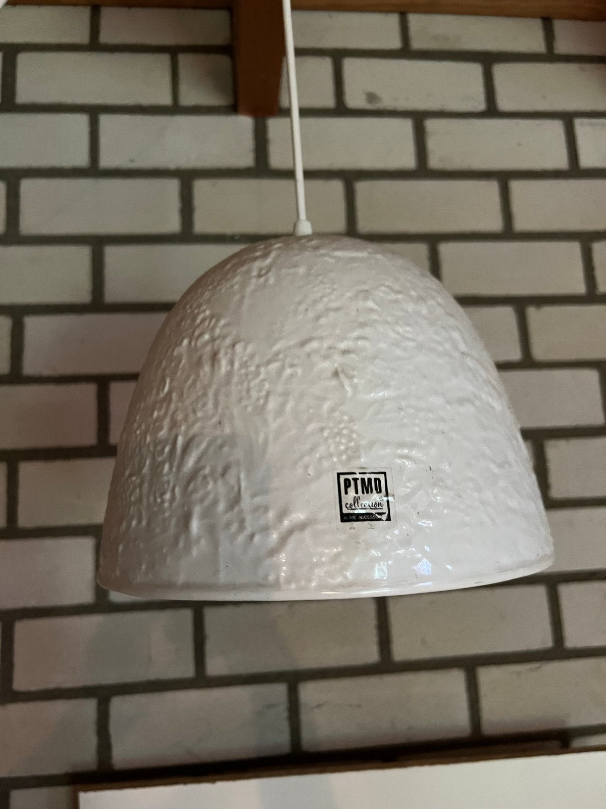 PTMD Metalen Hanglamp - Wit met Zilveren Binnenkant (2 stuks, Ophalen of Verzenden, Zo goed als nieuw, Metaal, E27 (groot)