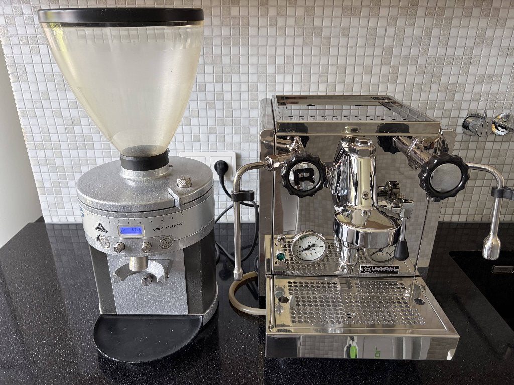 Rocket Espresso R58 met Mahlkonig K30 Vario bonenmaler, Witgoed en Apparatuur, Koffiezetapparaten, Ophalen, Gebruikt, Espresso apparaat