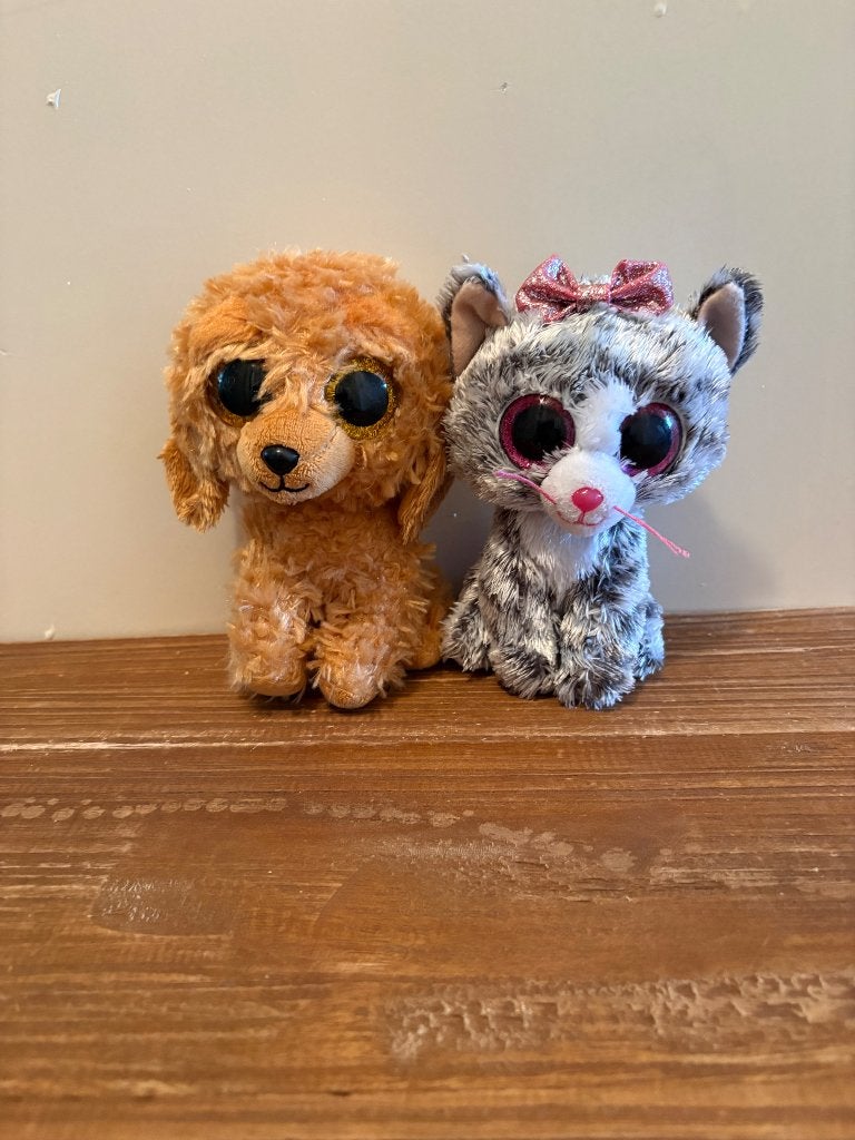 Set van twee kleine knuffeltjes, Overige karakters, Overige typen, Ophalen of Verzenden, Zo goed als nieuw