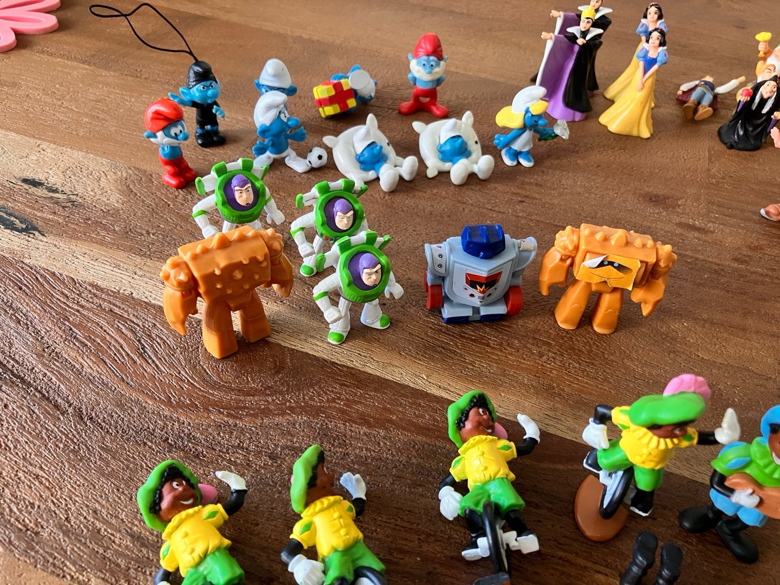 speelfiguren: Smurfen, Disney, dieren, Ophalen, Gebruikt, Jongen of Meisje