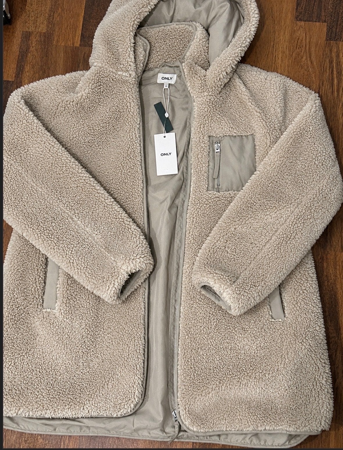 ONLY Sherpa Hooded Jas - Nieuw met kaartjes, Kleding | Dames, Ophalen of Verzenden, Nieuw, Maat 38/40 (M), Beige