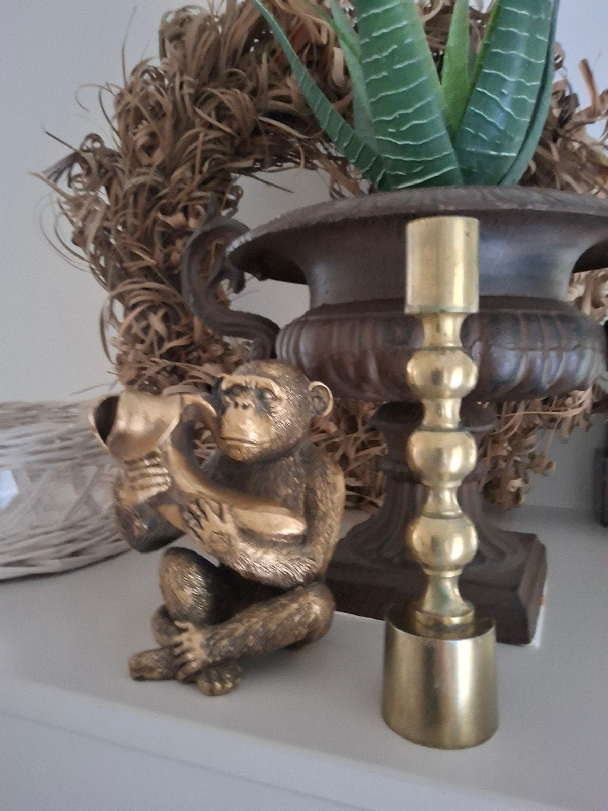 Decoratieve Apenbeeldje met Banaan - 20 cm, Ophalen of Verzenden, Zo goed als nieuw, Goud, Metaal