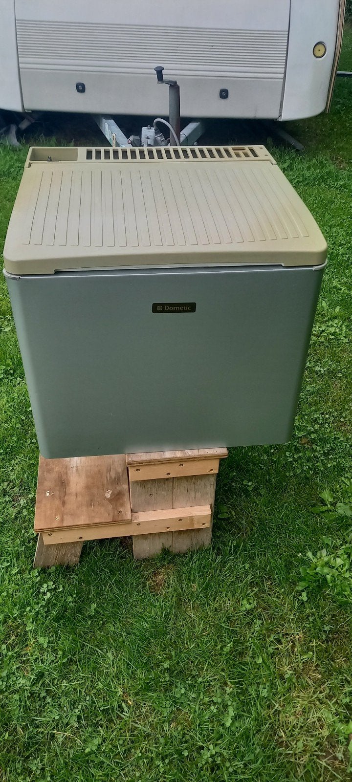 Dometic Koelbox - Ideaal voor Camping en Reizen, Caravans en Kamperen, Ophalen, Gebruikt, Koelbox, Elektrisch