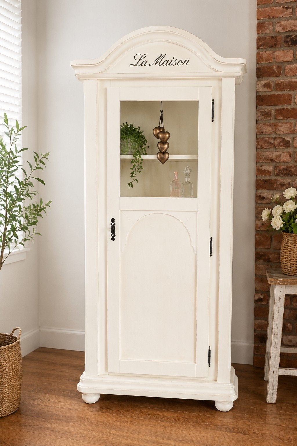 Witte hoekkast 'La Maison' met glazen deur, Ophalen, 50 tot 100 cm, Gebruikt, Met deur(en)