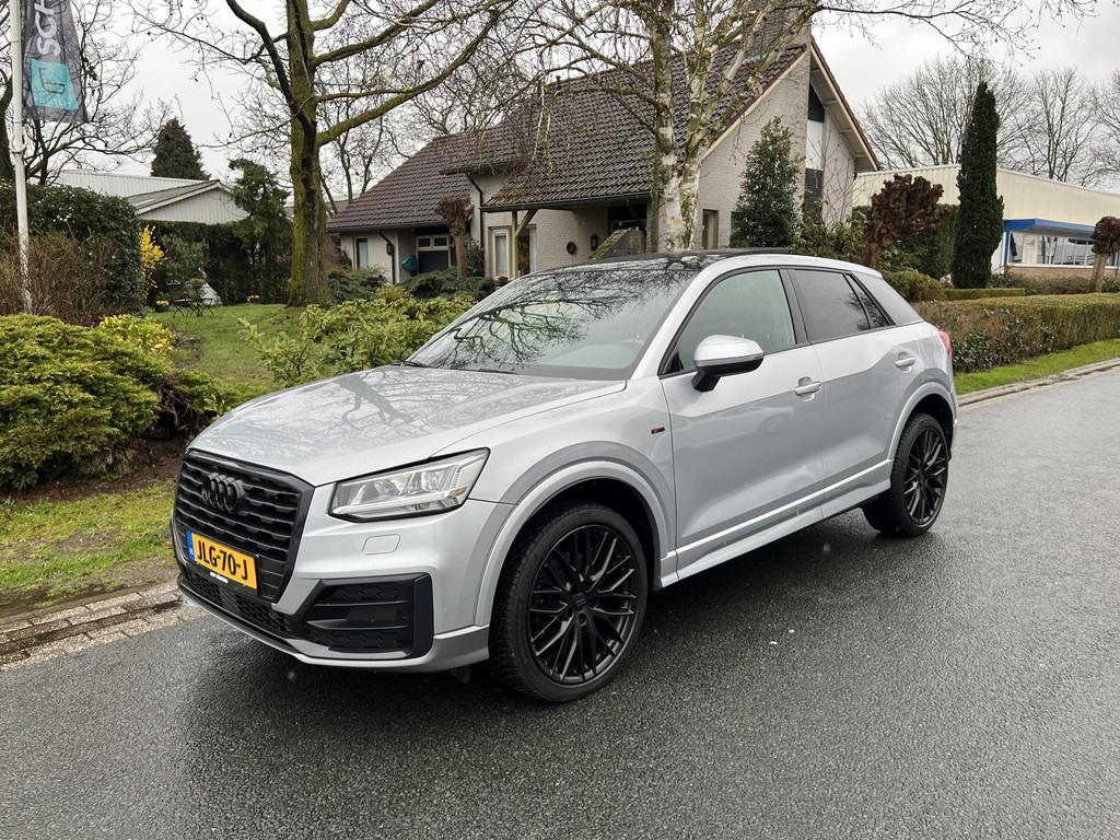 Audi Q2 35 TFSI 150PK Automaat•S-Line•Pano•Leder, Auto's, Audi, 4 cilinders, 150 pk, Leder, Bedrijf