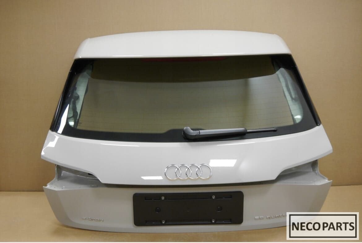 AUDI E-TRON ACHTERKLEP ORIGINEEL OP AANVRAAG!!!!, Gebruikt, -, -, -