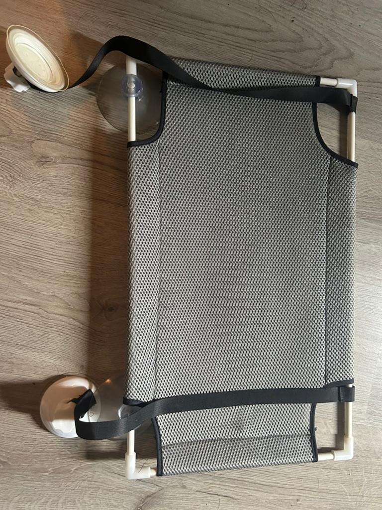 Hangmat raam kat, Ophalen, Zo goed als nieuw